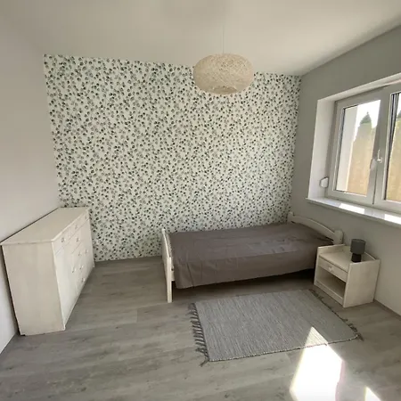 Malania Vendeghaz Ferienhaus Balatonakarattya