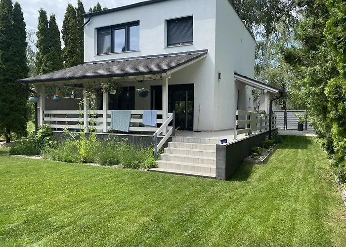 בית נופש Malania Vendeghaz